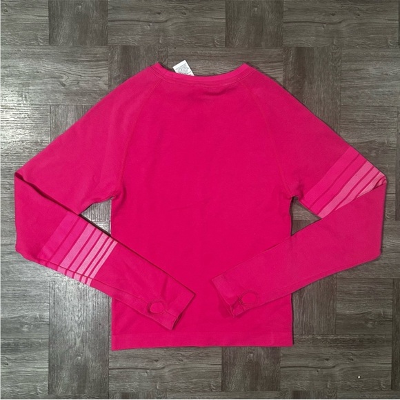 Women’s Joy Lab Slim Fit Seamless Long Sleeve Tee Size M - Picture 2 of 9